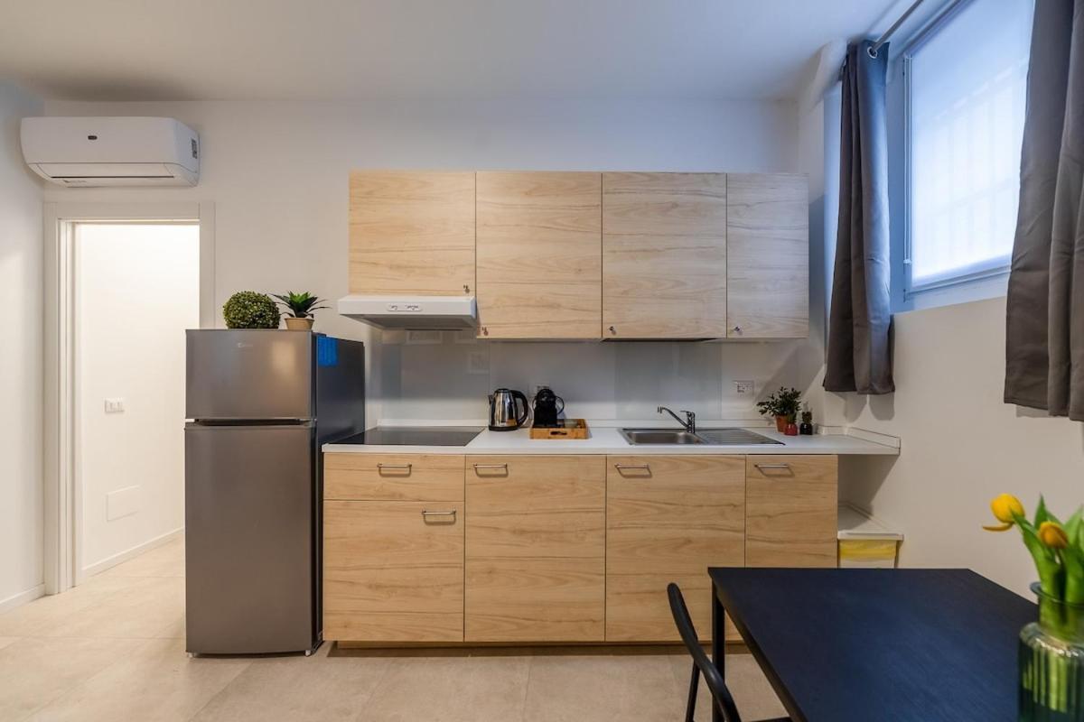 Authentic Private Flat 2 Min From Navigli Apartment Милано Екстериор снимка